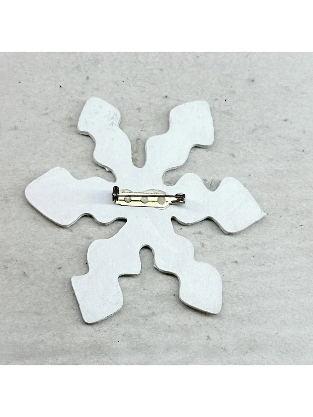 370u. Handmade Wood Snowman Brooch